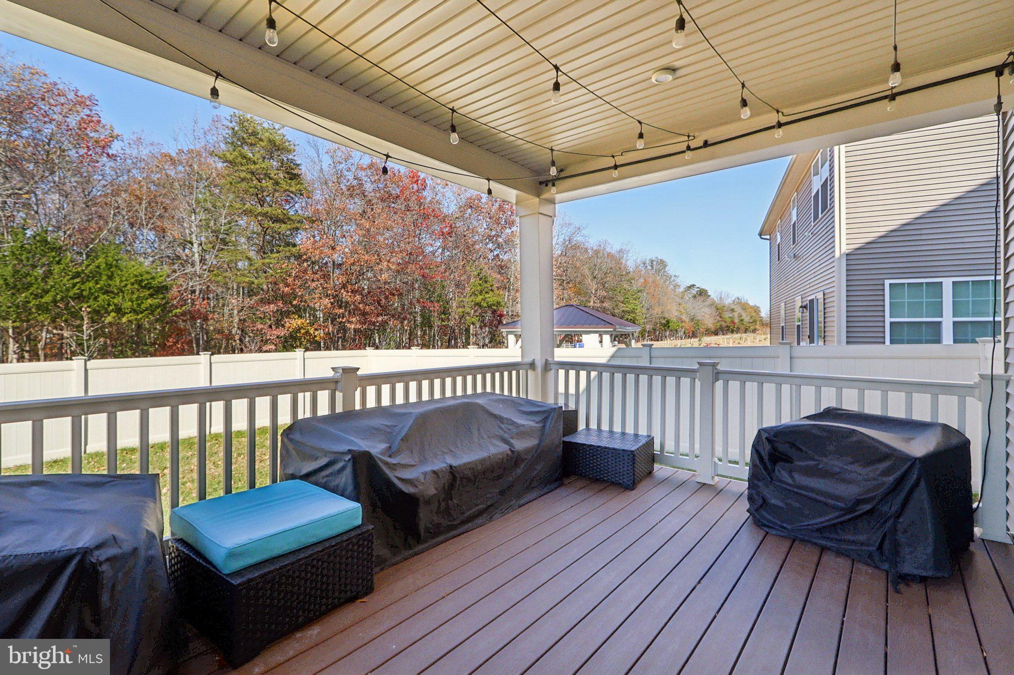 CHRISTOPHER POINTE - Residential