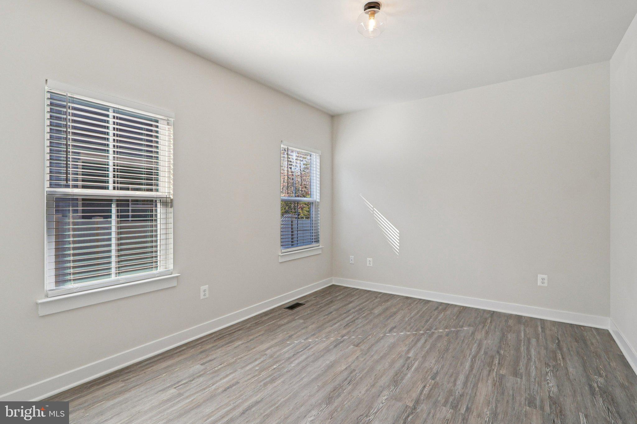 CHRISTOPHER POINTE - Residential