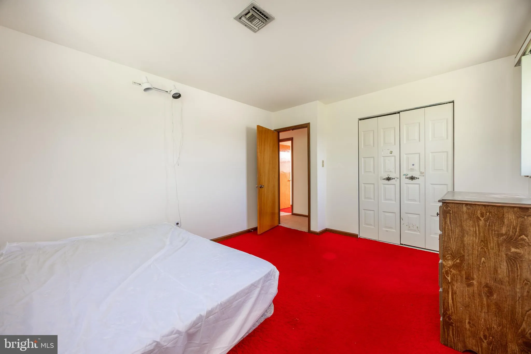 Norristown, Pennsylvania 19403, United States, 4 Bedrooms Bedrooms, ,3 BathroomsBathrooms,Residential,Pending,135177