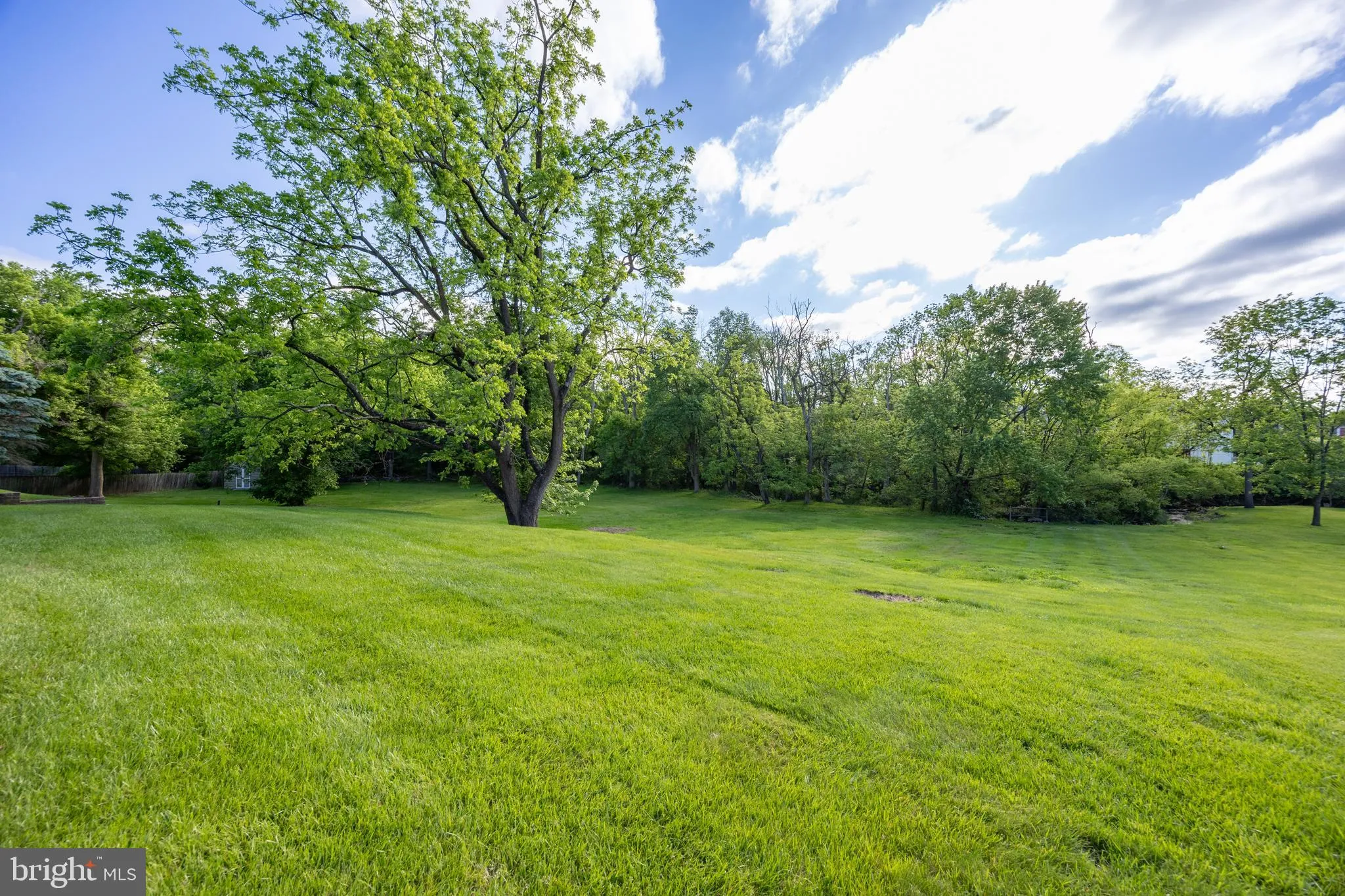 Norristown, Pennsylvania 19403, United States, 4 Bedrooms Bedrooms, ,3 BathroomsBathrooms,Residential,Pending,135177