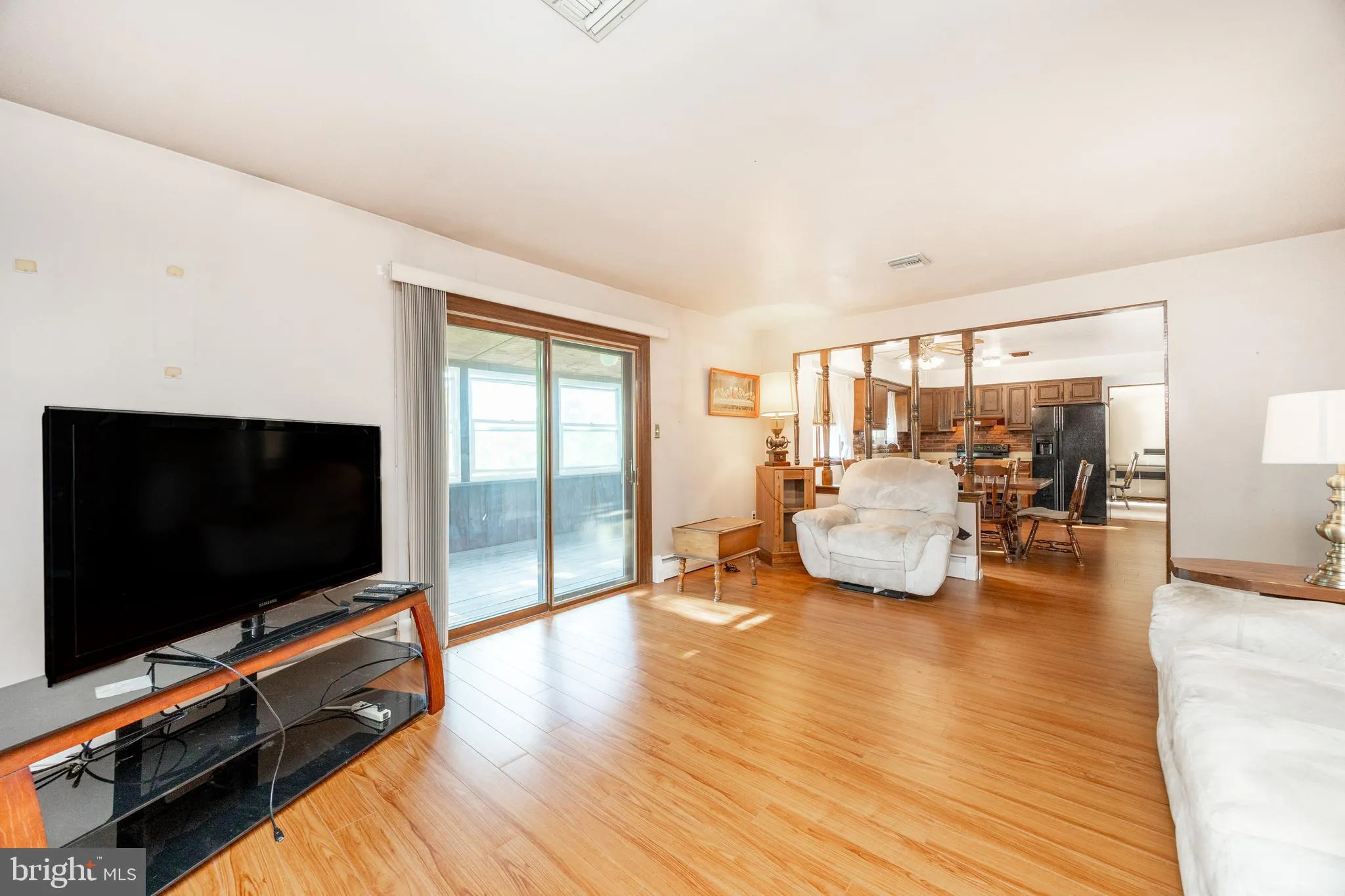 Norristown, Pennsylvania 19403, United States, 4 Bedrooms Bedrooms, ,3 BathroomsBathrooms,Residential,Pending,135177