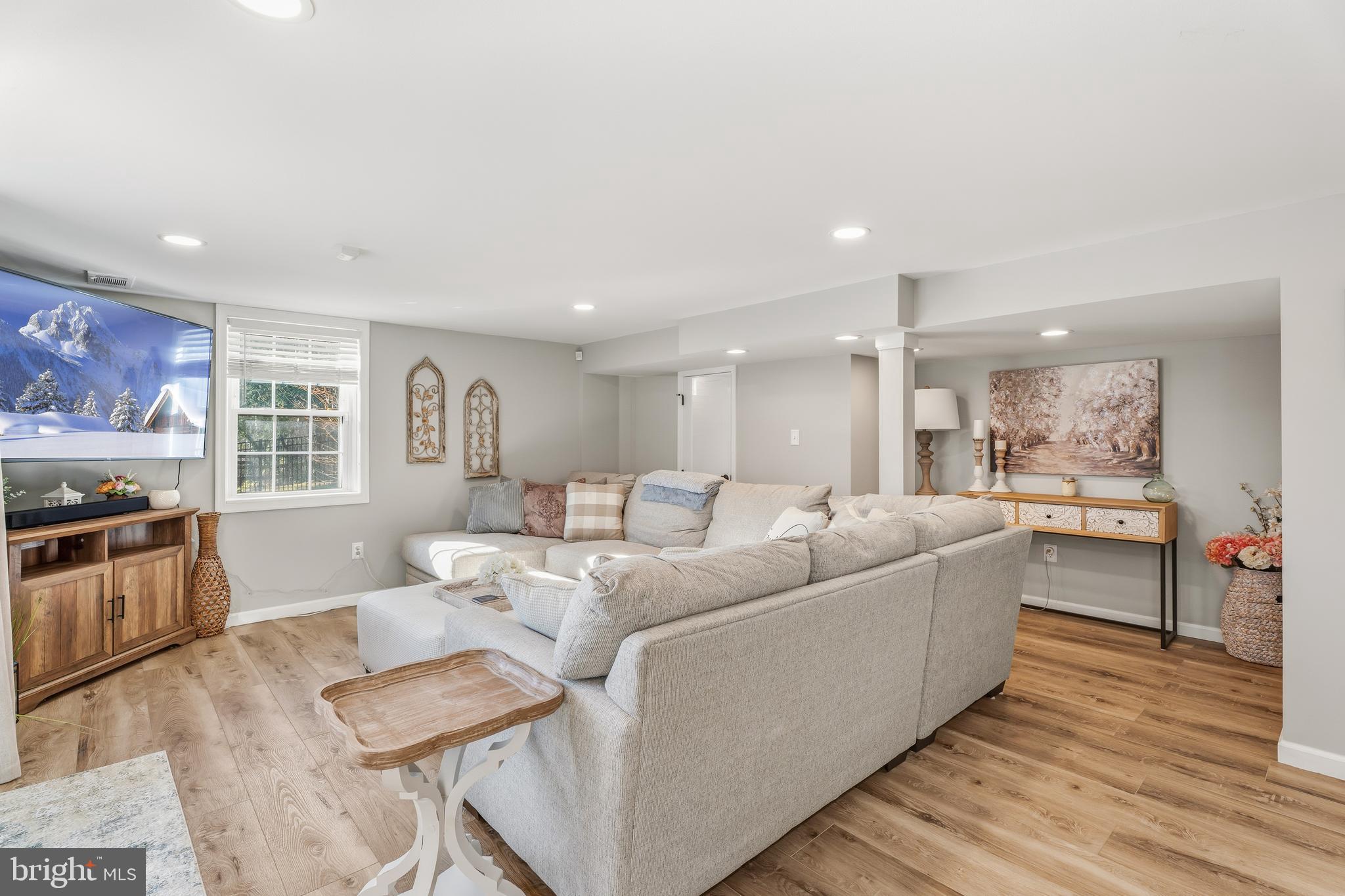 RUXTON RIDGE - Residential