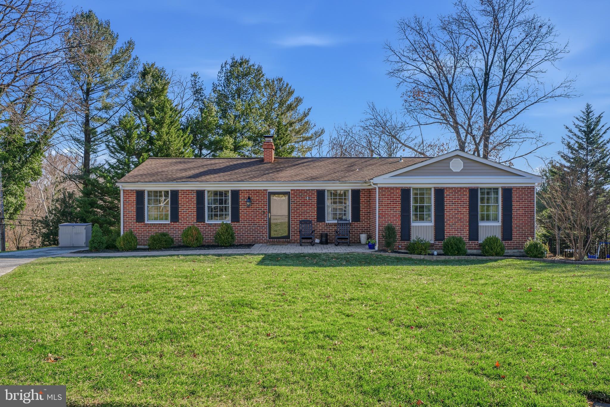 1229 WINE SPRING LANE