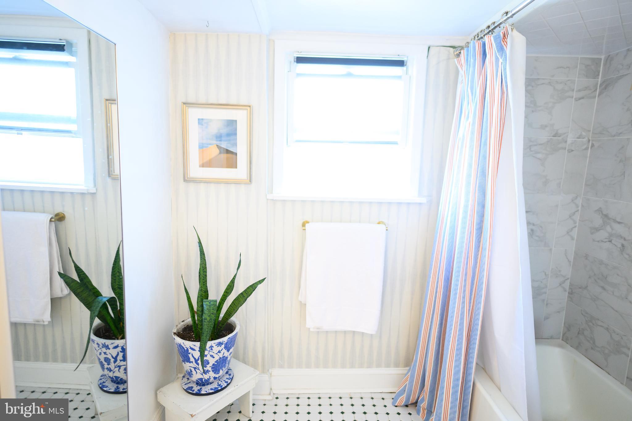 CONSHOHOCKEN - Residential Lease