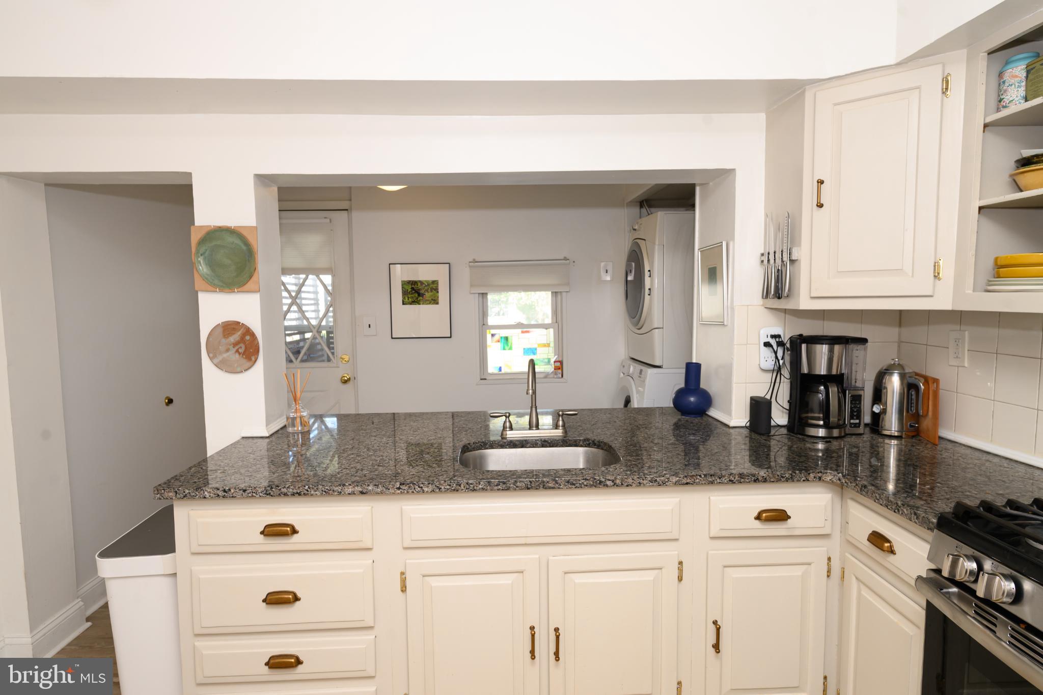 CONSHOHOCKEN - Residential Lease