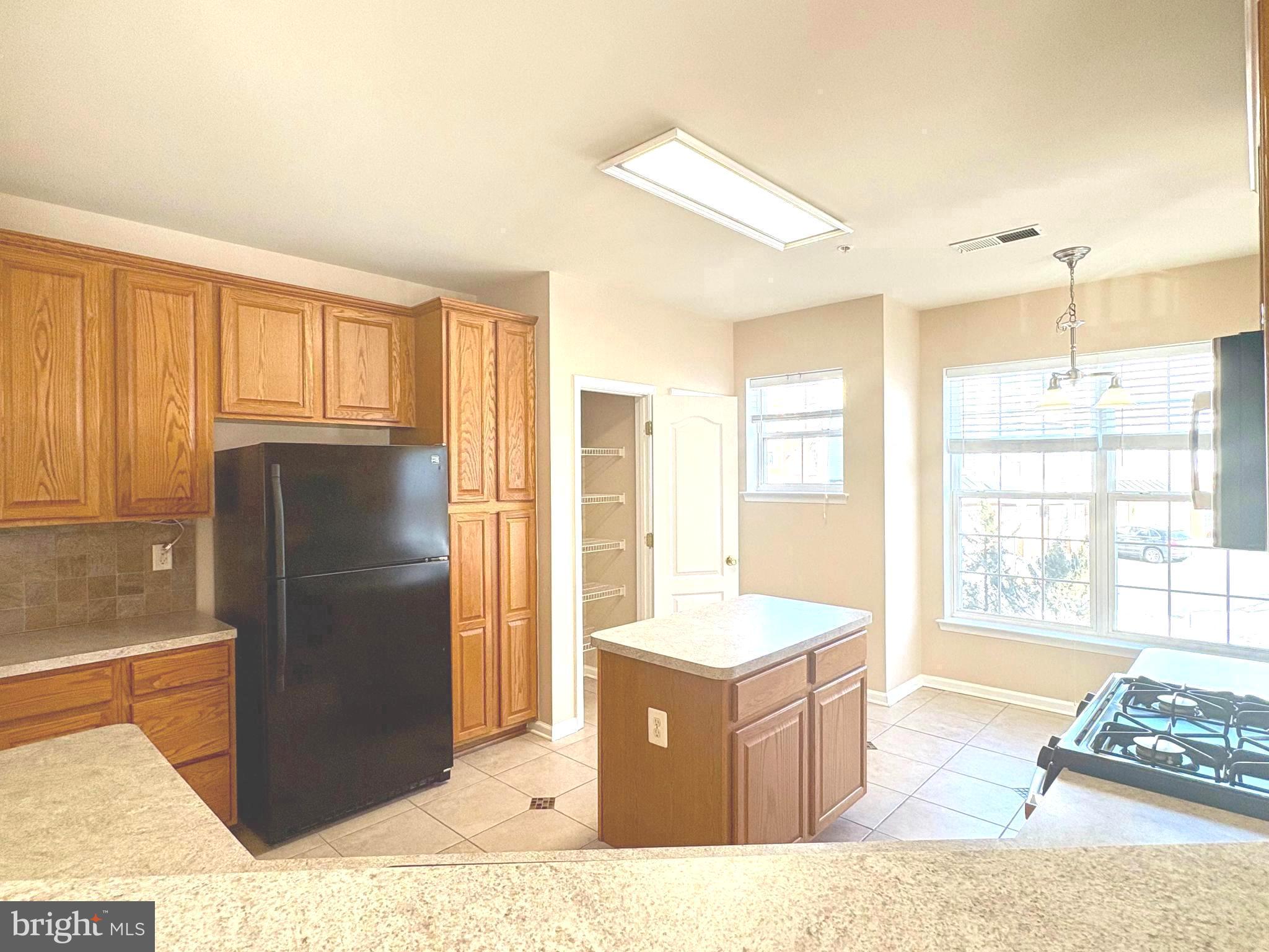 THE RESERVE CONDOMINIUMS - Residential