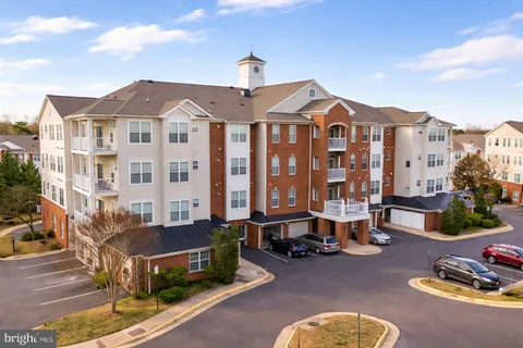 9710 Handerson Place Unit 207, Manassas Park, VA MLS: VAMP2003570