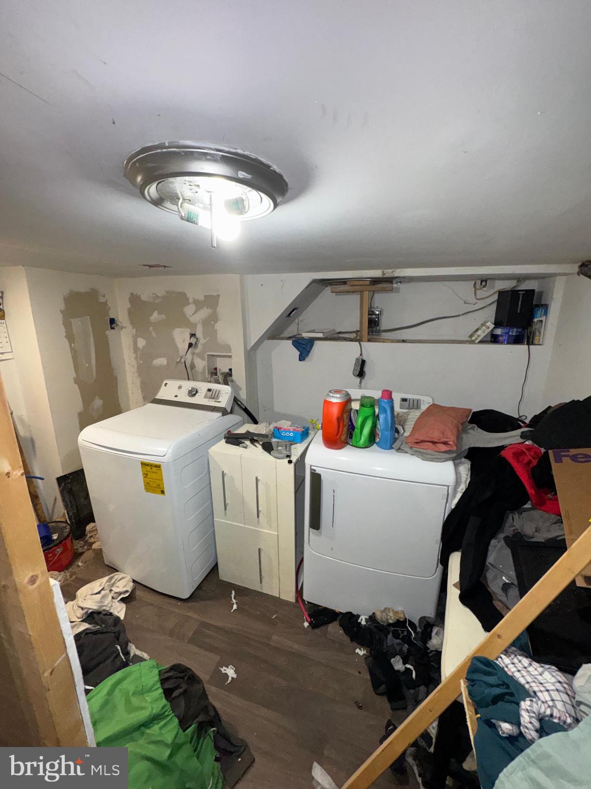 WEST POWELTON - Residential