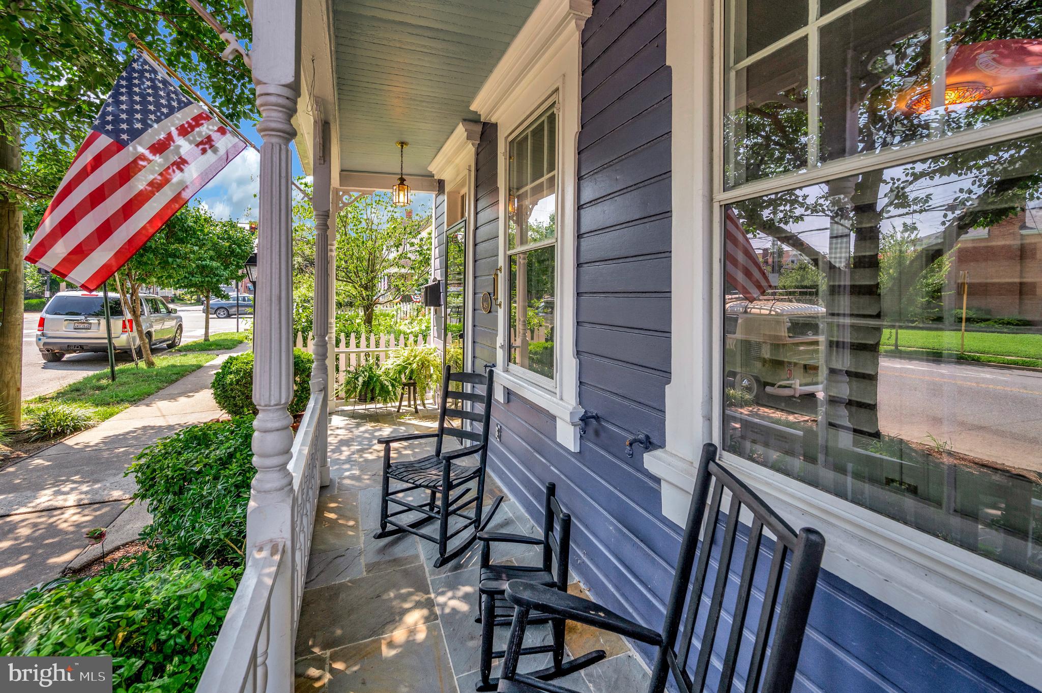 1102 PRINCE EDWARD STREET