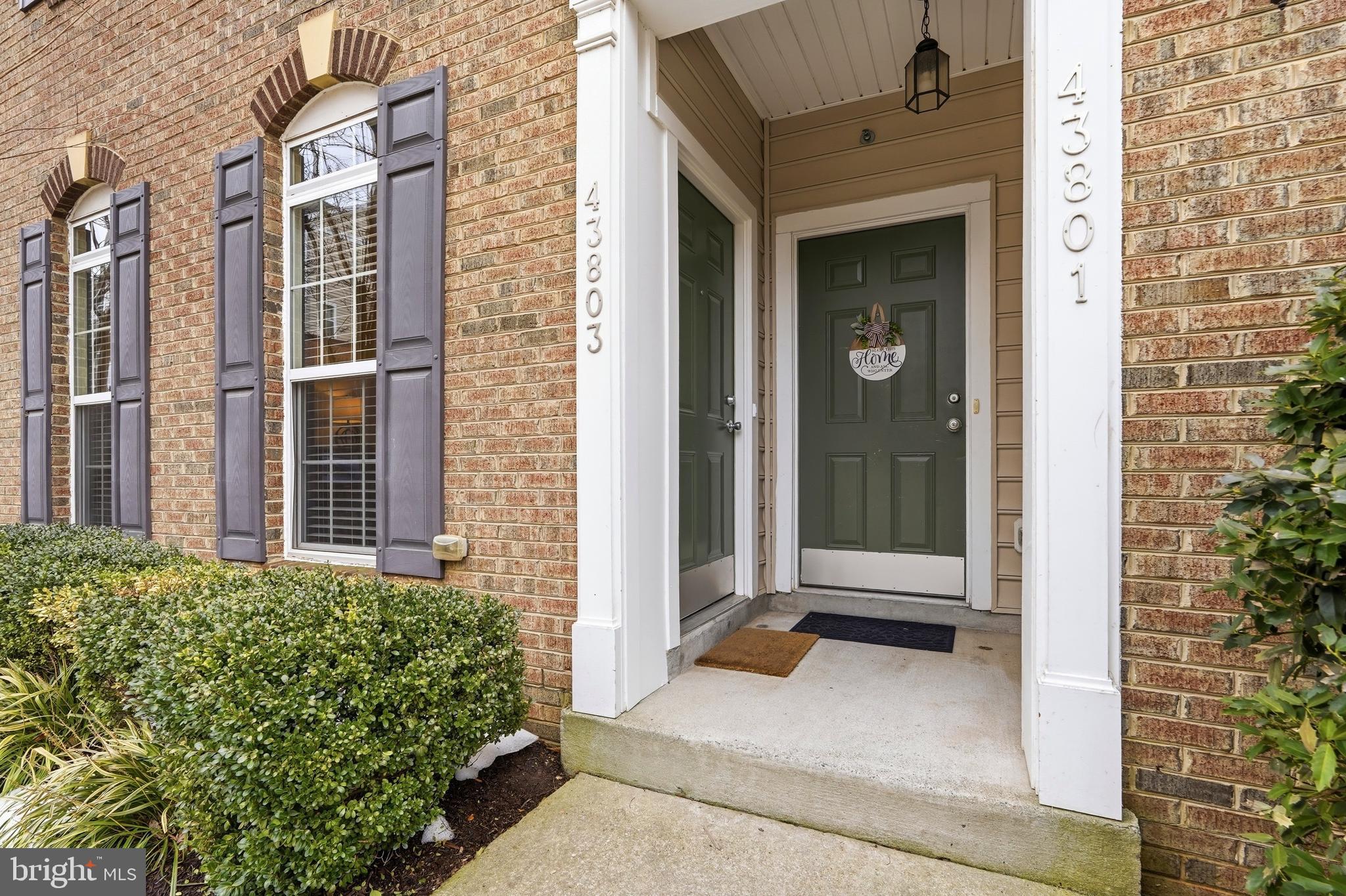 RESIDENCES AT DULLES PRK - Residential