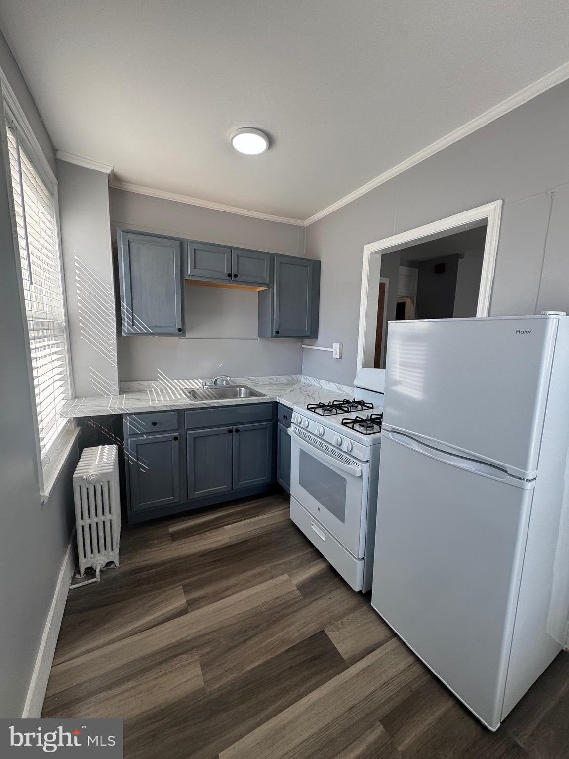 GRADUATE HOSPITAL - Commercial Sale