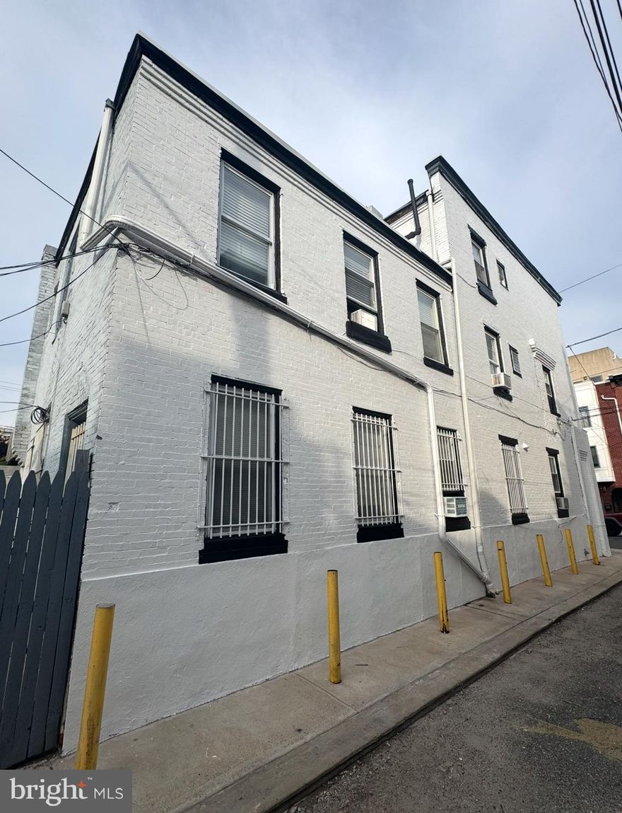 Prime Five-Unit Corner Apartment Building in the Heart of Graduate Hospital, Center City Philadelphia
Now available for the first time in over 30 years, this exceptional five-unit corner property is located at 20th and Clymer Streets, right in the center of the highly desirable Graduate Hospital area of Center City Philadelphia. Each apartment offers separate utilities (except hot and cold water), and the building generates approximately $72,000 in gross annual income.
While the building could benefit from some updates, its true value lies in the hard-to-find existing five-unit rental license and unbeatable location. Graduate Hospital is celebrated for its vibrant community, outstanding walkability, and proximity to premier restaurants, shops, parks, and major institutions.
Property Highlights:
• Corner lot with outstanding visibility
• Five apartments, each with separate utilities (except hot and cold water)
• Steady rental income in a high-demand neighborhood
• Value in existing five-unit rental license
• Walk Score: 97 — Walker’s Paradise
• Transit Score: 100 — Rider’s Paradise
• Bike Score: 85 — Very Bikeable (approximate based on neighborhood)
Located just steps from all that Center City has to offer, including Rittenhouse Square and the University of Pennsylvania, this is a rare investment opportunity in one of Philadelphia’s most walkable and transit-accessible neighborhoods.
Additional property features include vinyl, double-pane insulated windows; gas boilers in four of the five apartments; and a coin-operated washer and dryer. Half of the roof was replaced two years ago, and the entire exterior has been freshly painted. All units are equipped with air conditioning.
The apartments are compact—between 325 and 475 sq. ft. each—designed for single occupancy, resulting in less wear and tear on the building. Many units have been updated with engineered wood flooring.