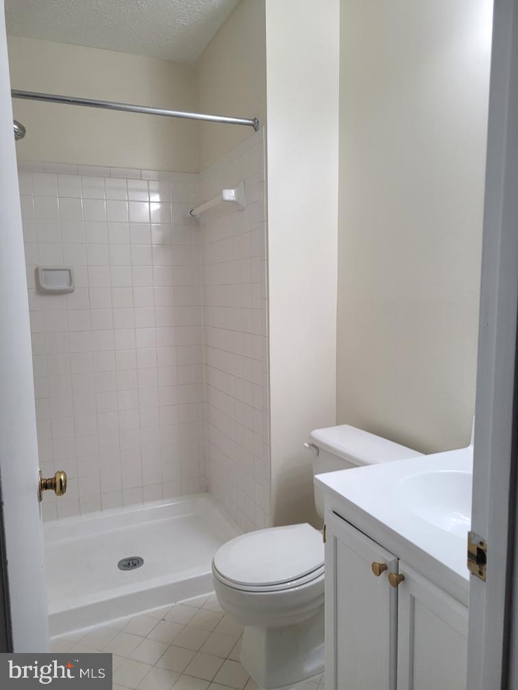 WINDSOR GREEN - Residential Lease