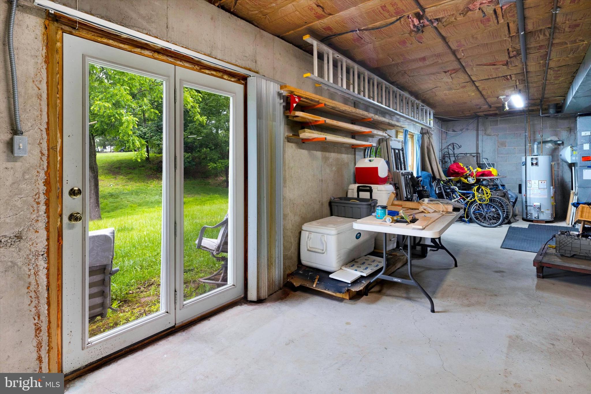 IRONBRIDGE EST - Residential