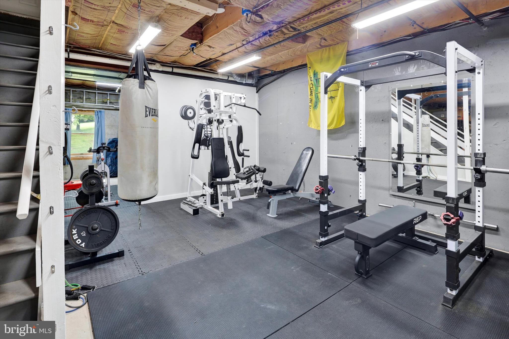 IRONBRIDGE EST - Residential