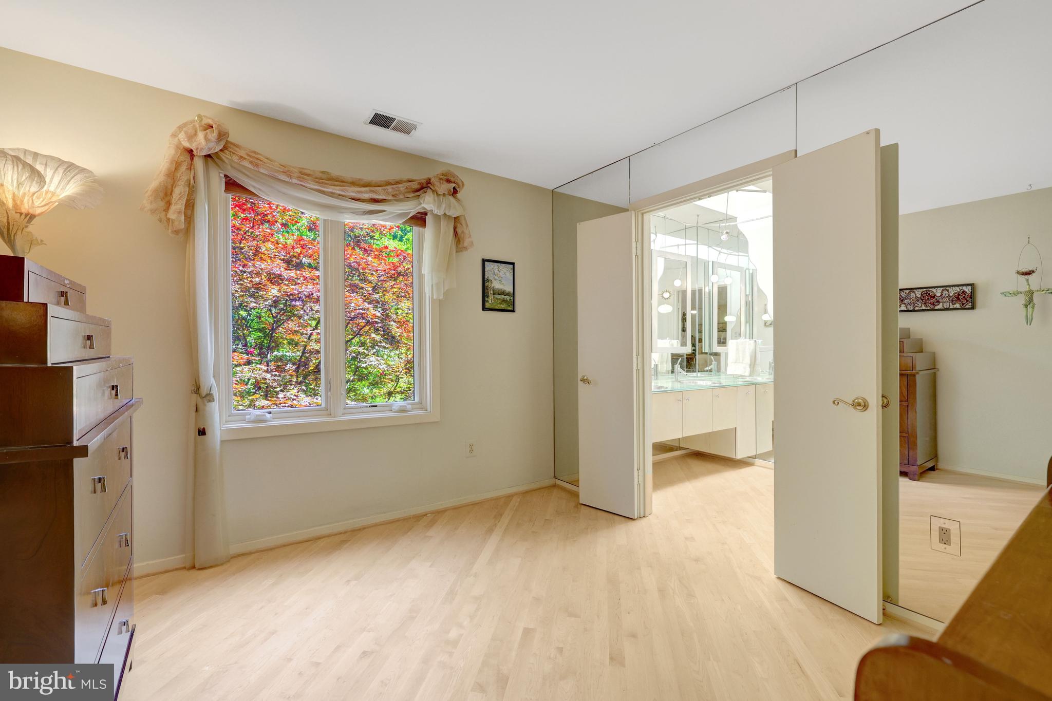 FOX VALE - Residential