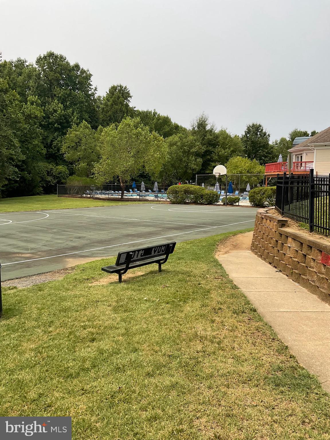 COVINGTON CONDOMINIUMS - Residential