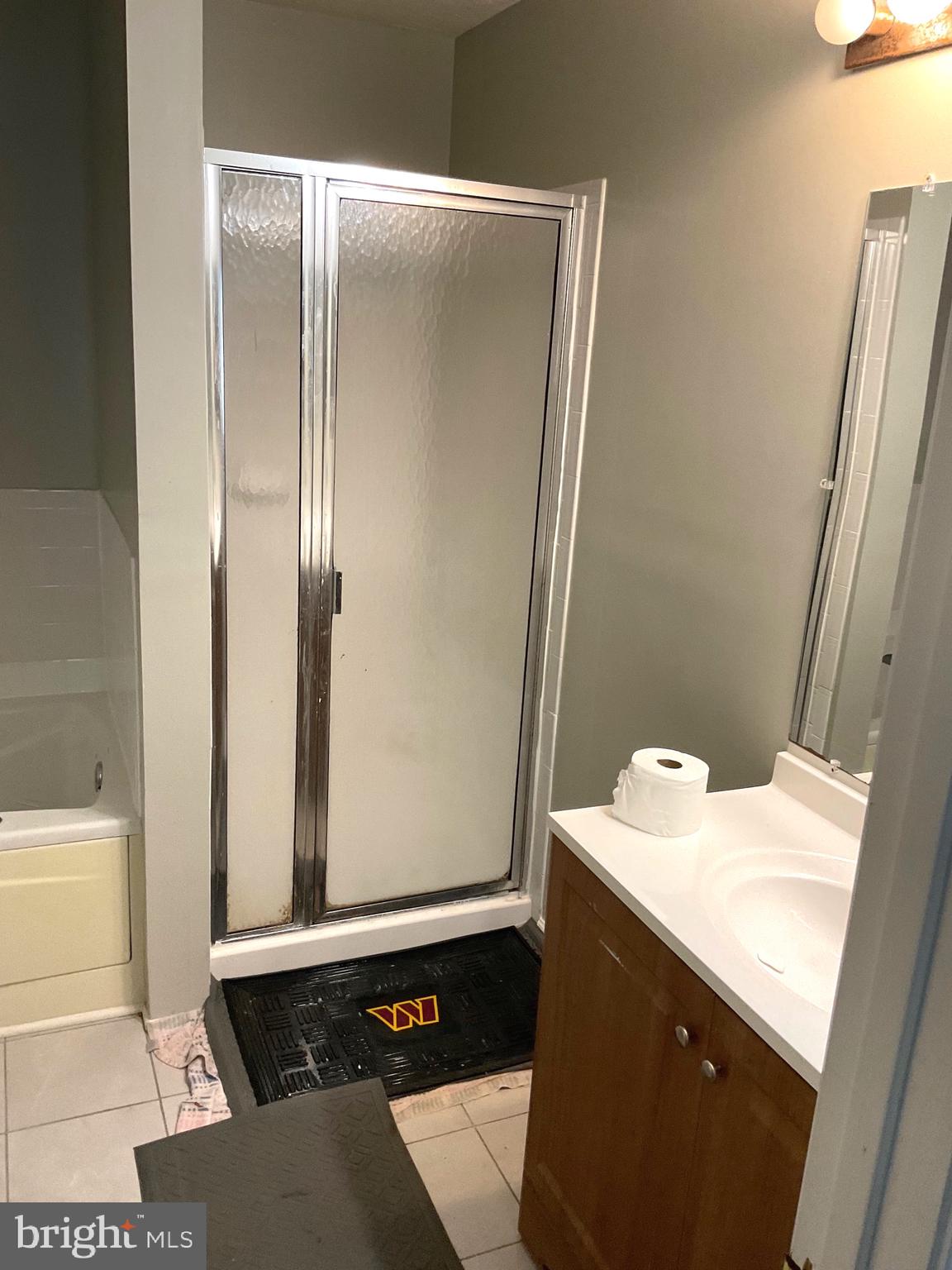 COVINGTON CONDOMINIUMS - Residential