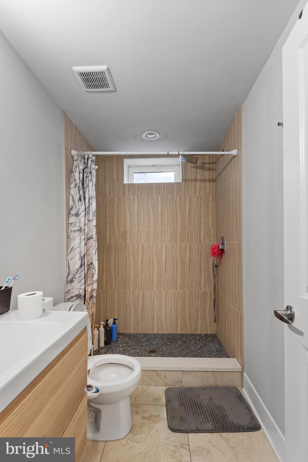 PHILADELPHIA - Residential