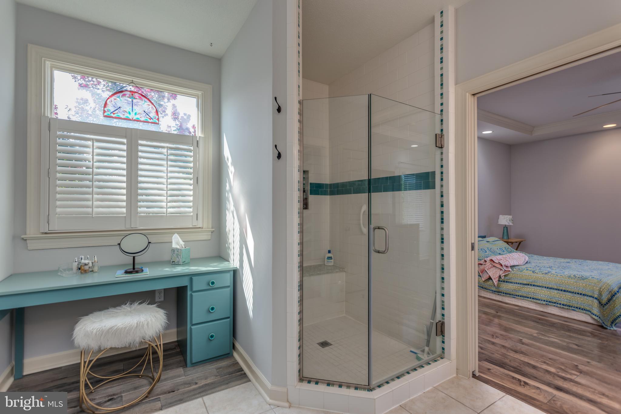 WAKELAND MANOR - Residential