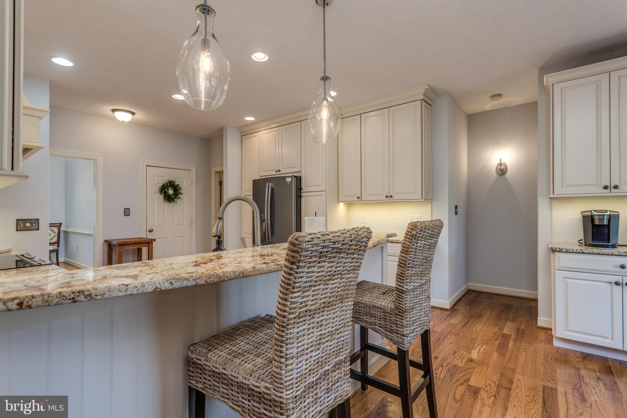 WAKELAND MANOR - Residential