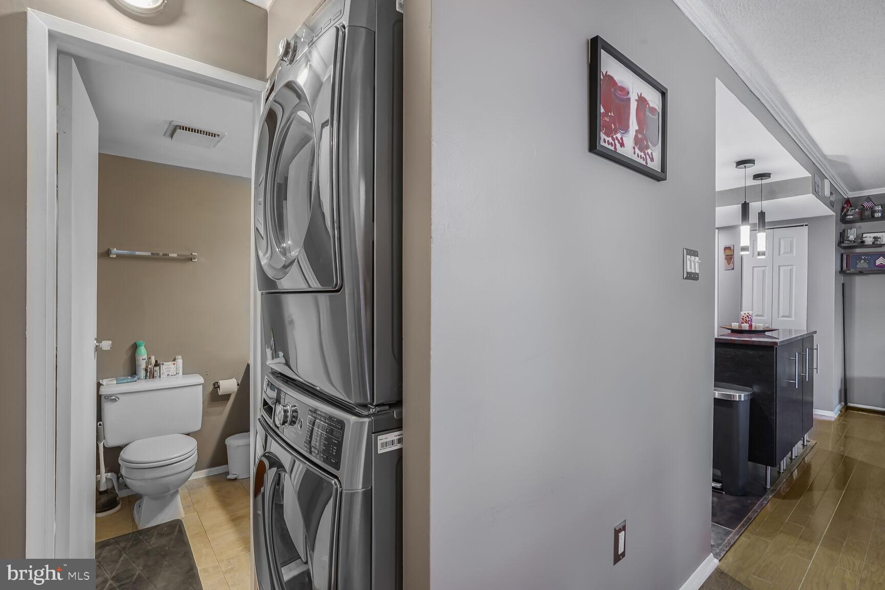 SENTINEL OF LANDMARK - Residential