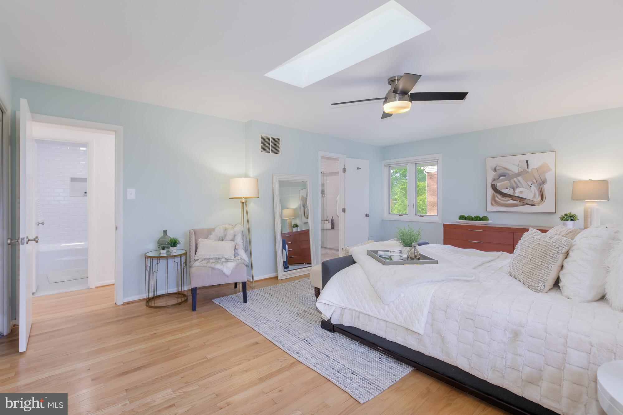 KENWOOD PARK - Residential