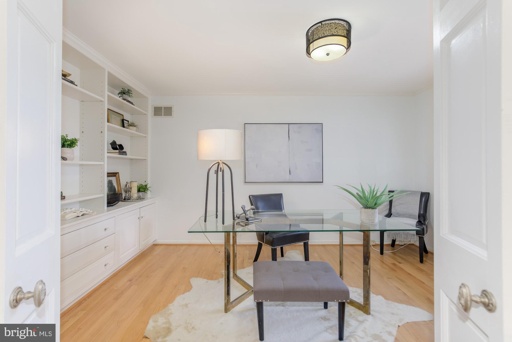 KENWOOD PARK - Residential