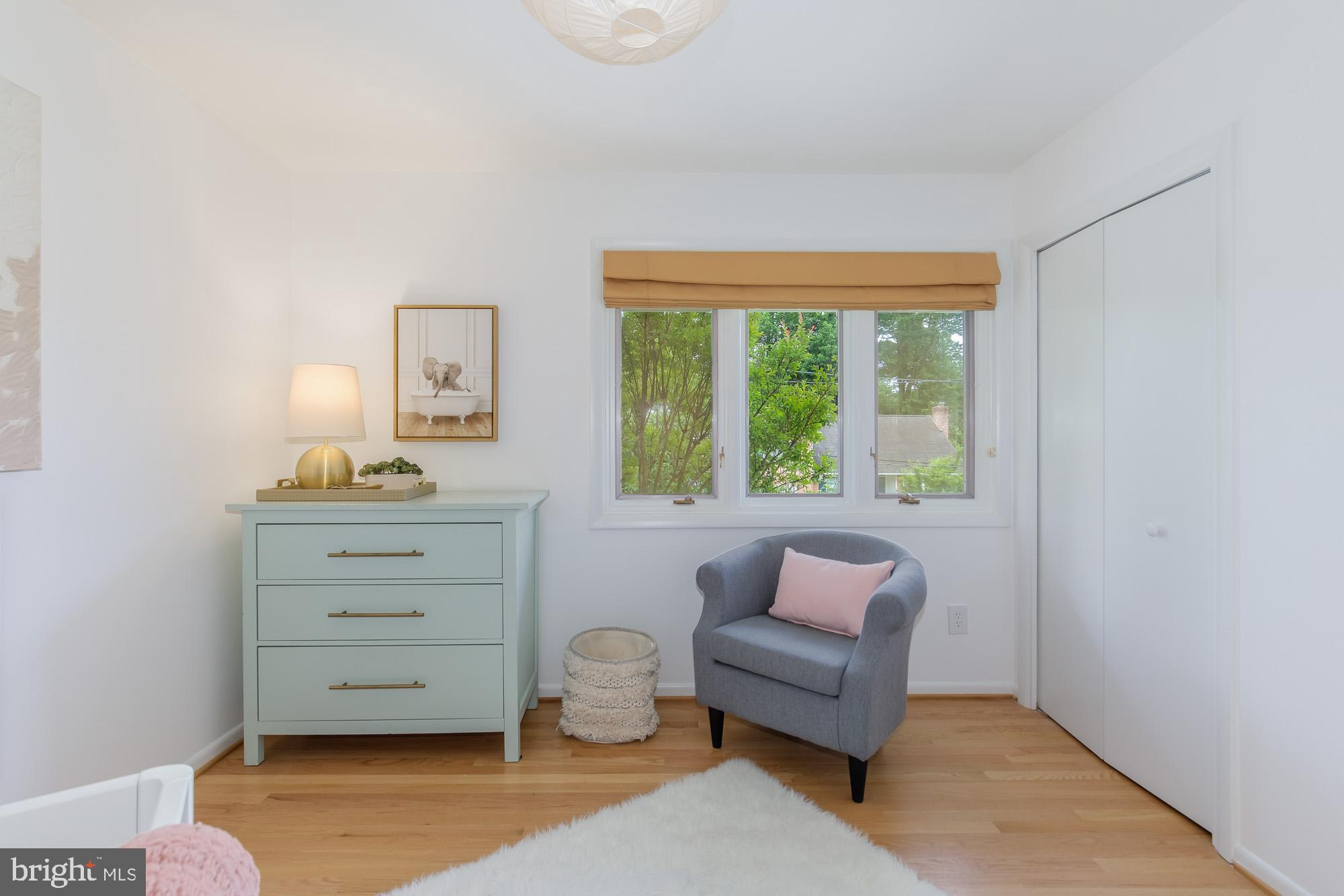 KENWOOD PARK - Residential