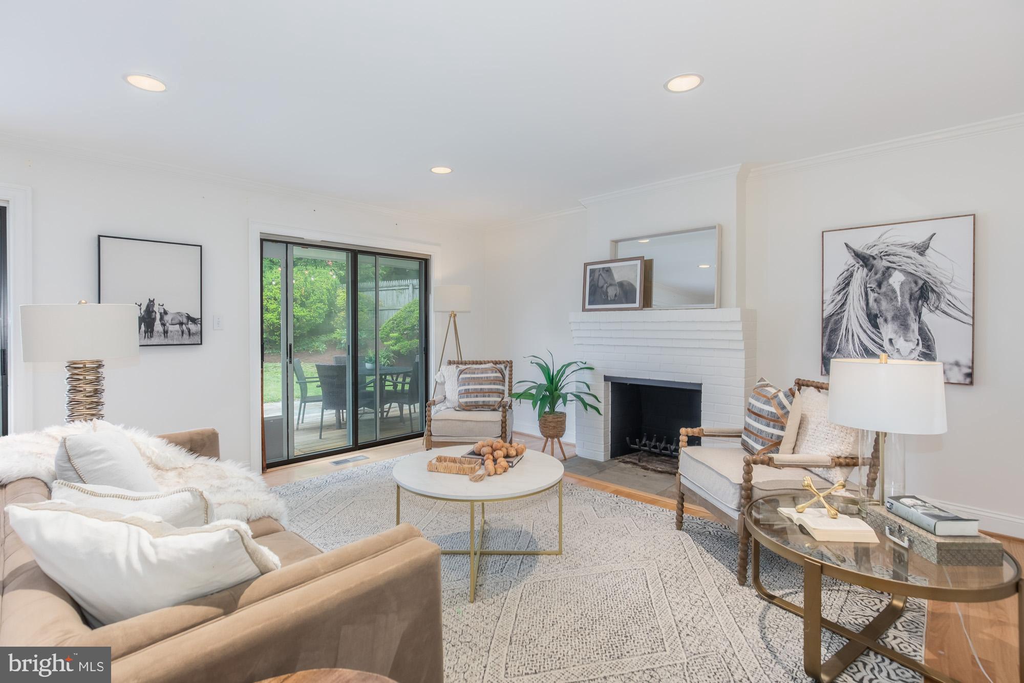 KENWOOD PARK - Residential