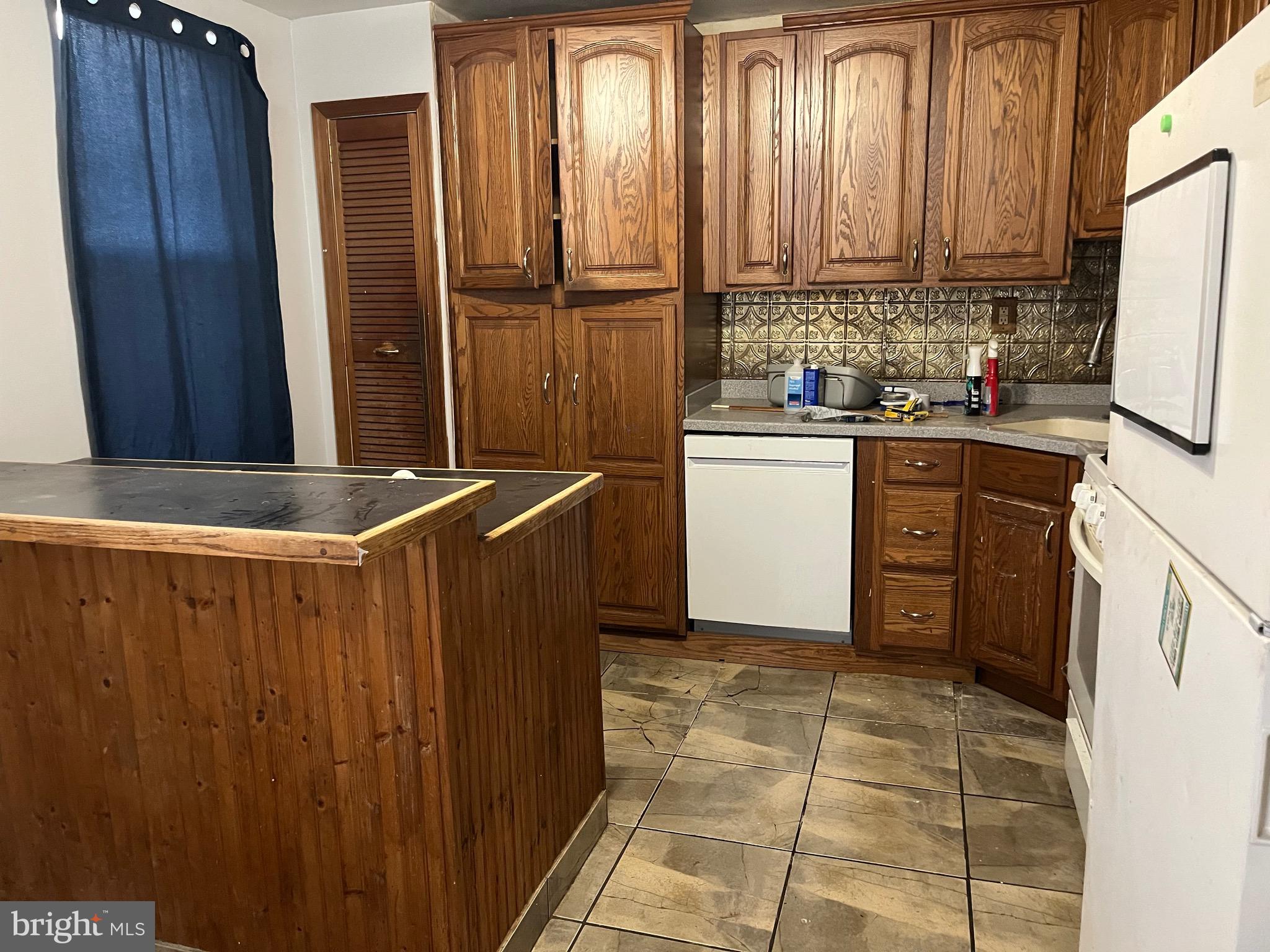 CURTIS BAY - Residential