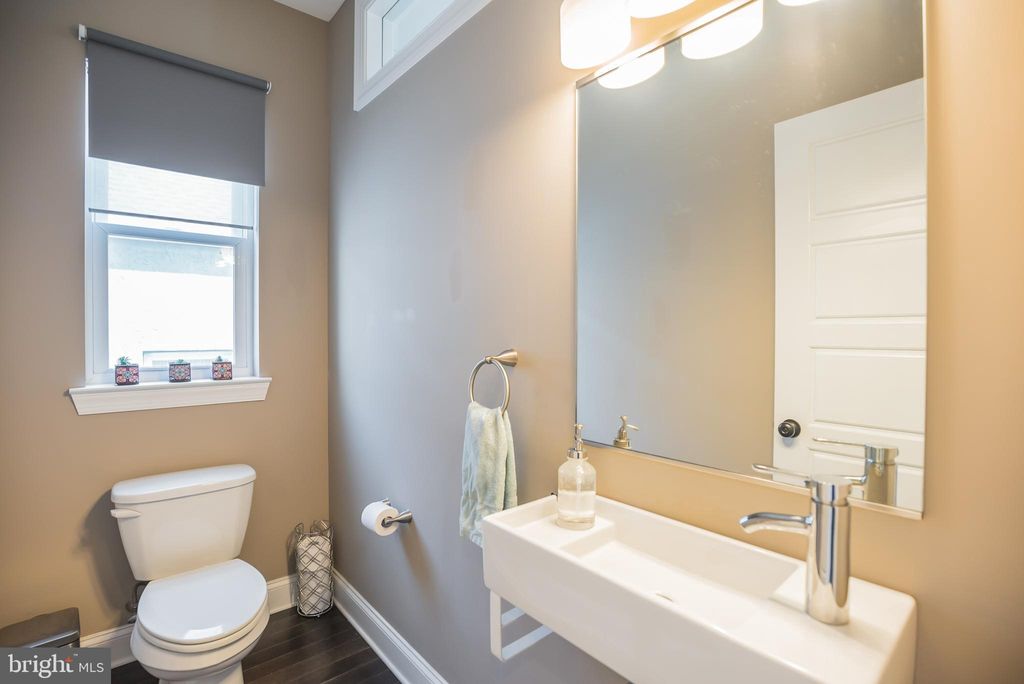 Photo of 534 Green Lane, PHILADELPHIA, PA 19128 (MLS # PAPH2587440)