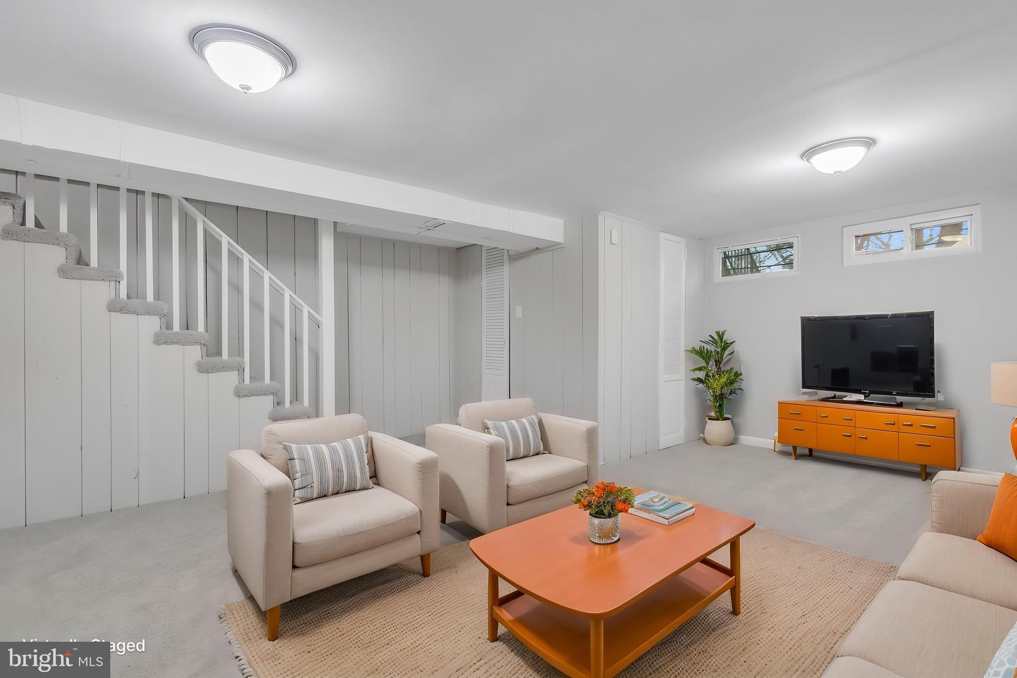 GLASSMANOR - Residential