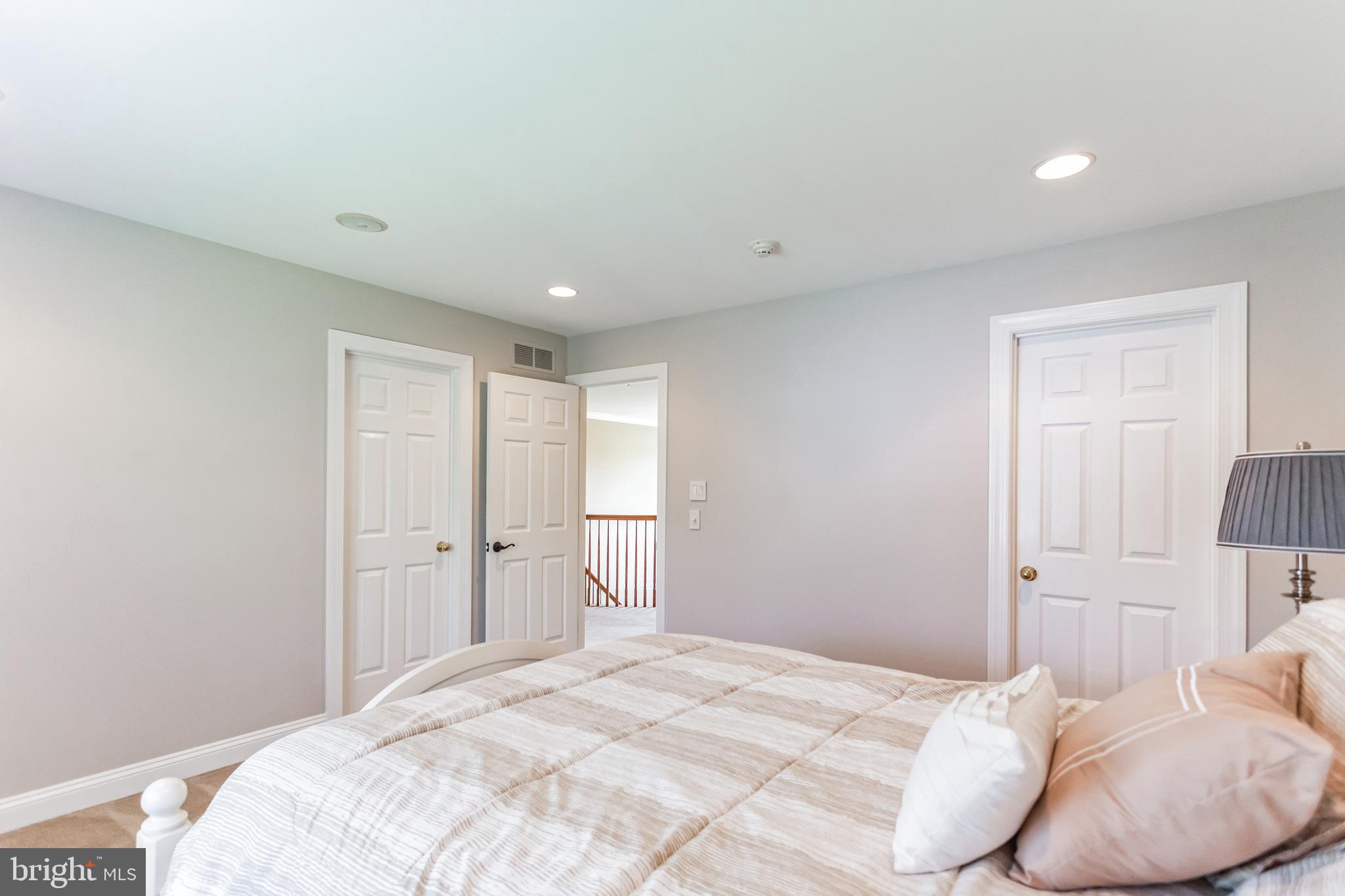 RIDINGS OF HORSHAM - Residential