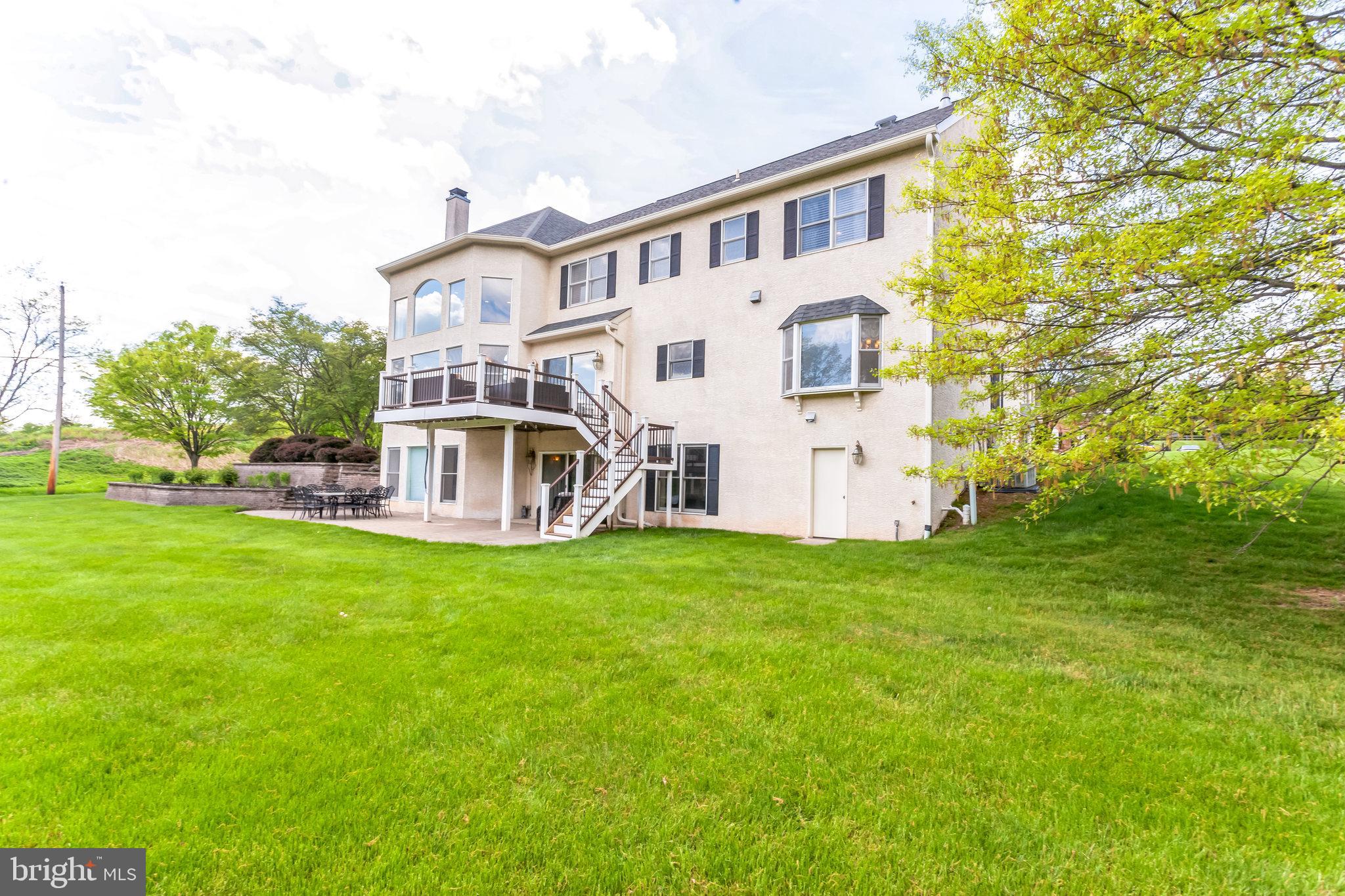 RIDINGS OF HORSHAM - Residential