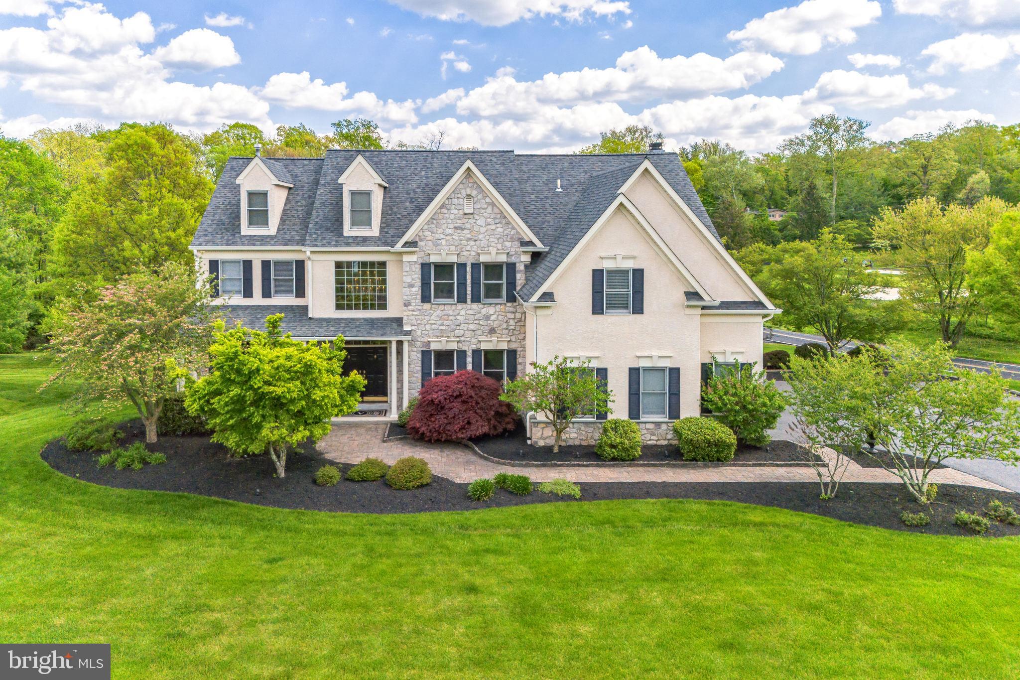 RIDINGS OF HORSHAM - Residential