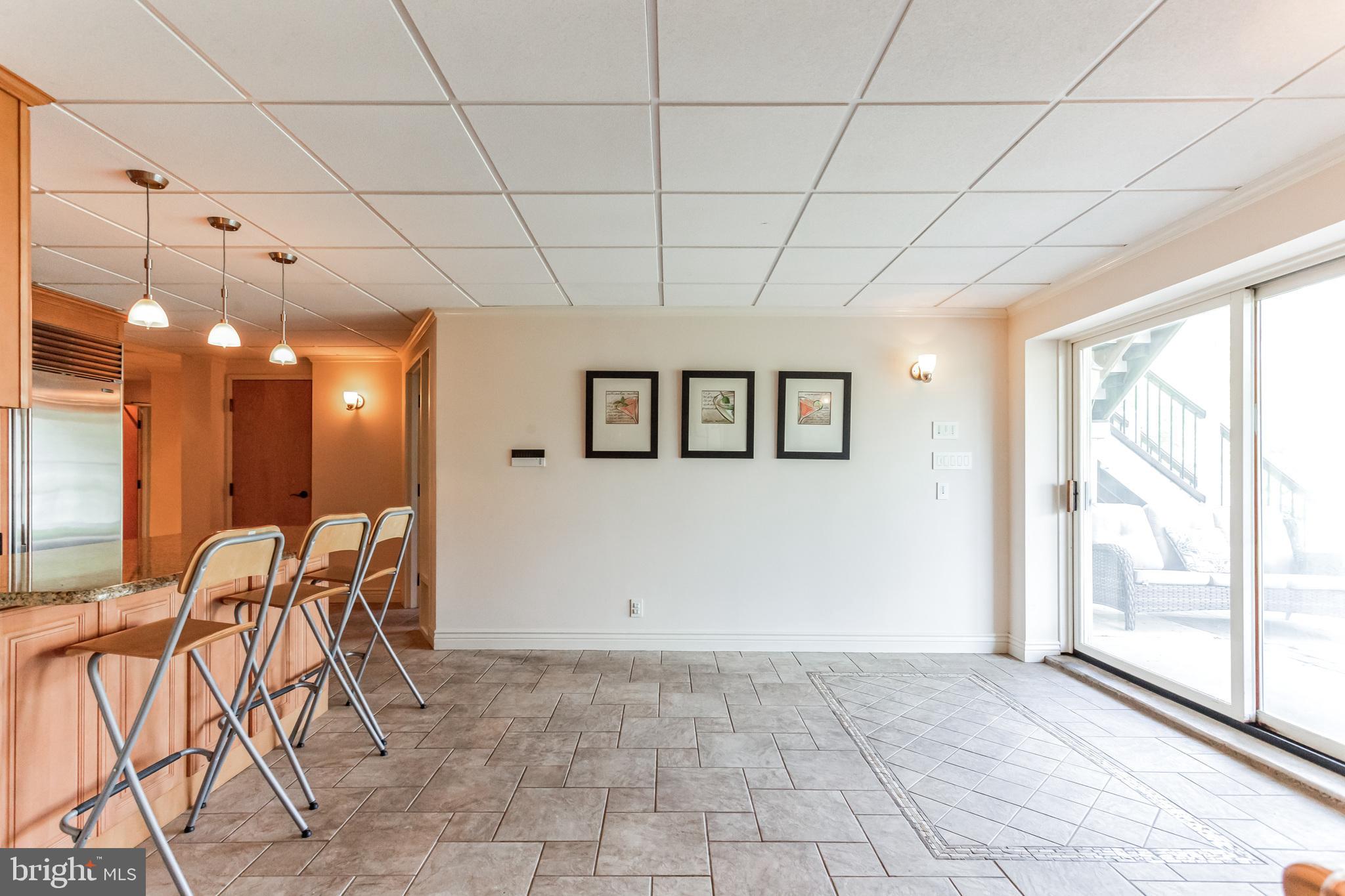 RIDINGS OF HORSHAM - Residential