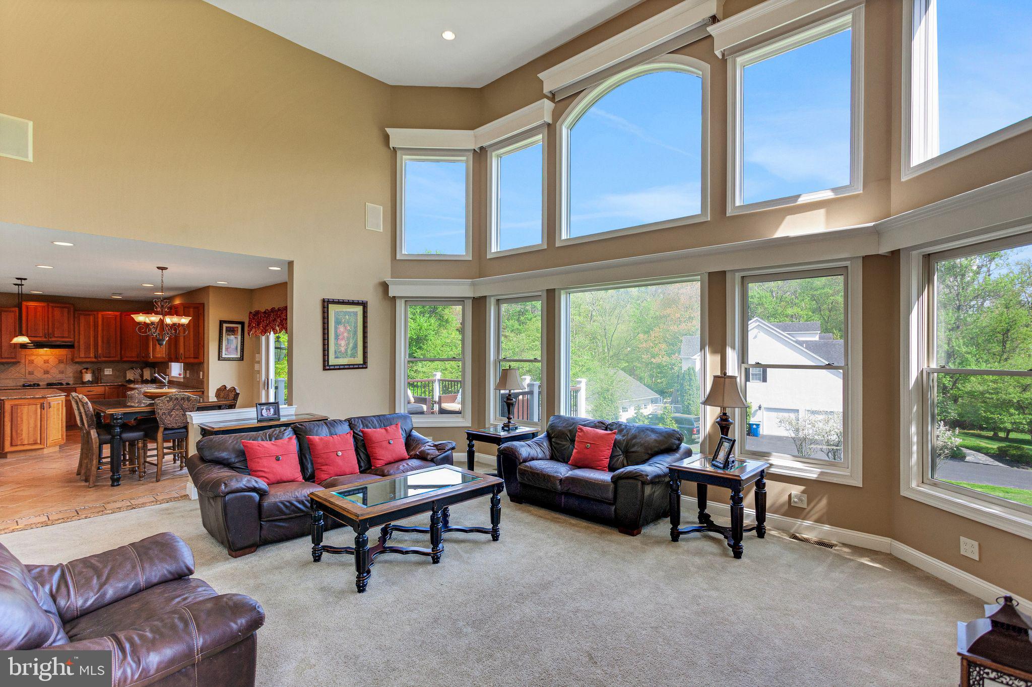 RIDINGS OF HORSHAM - Residential