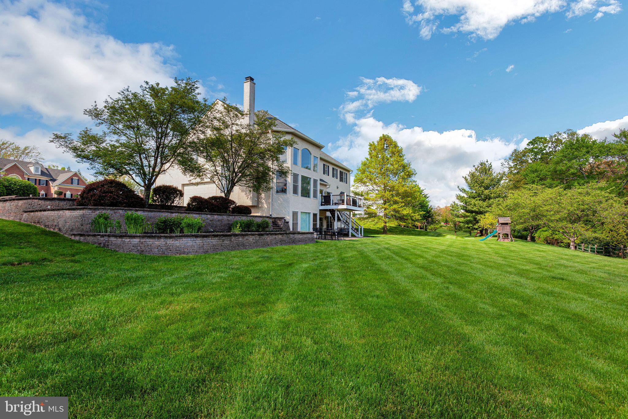 RIDINGS OF HORSHAM - Residential