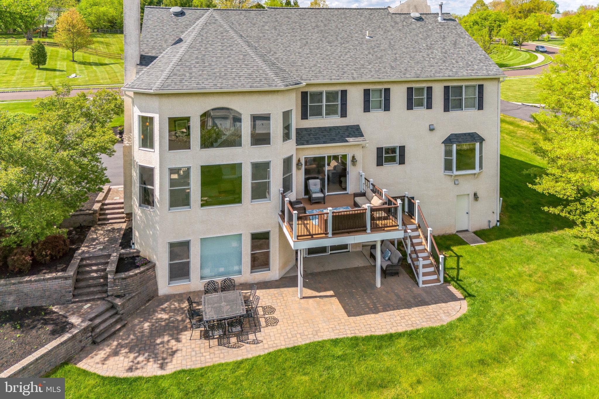 RIDINGS OF HORSHAM - Residential