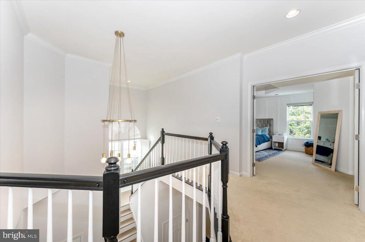 HERNDON CROSSING - Residential