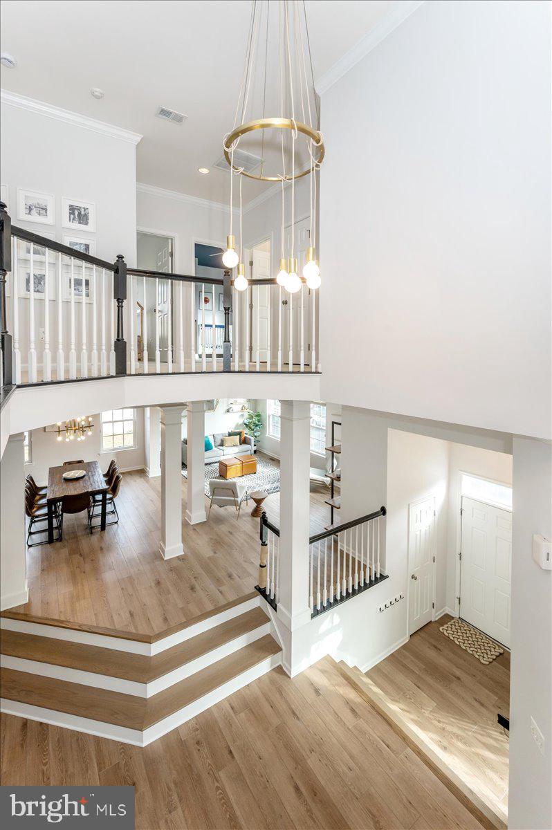 HERNDON CROSSING - Residential