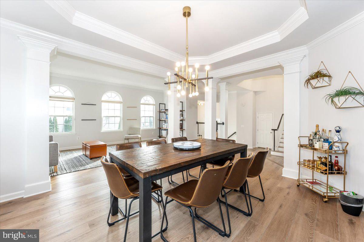 HERNDON CROSSING - Residential