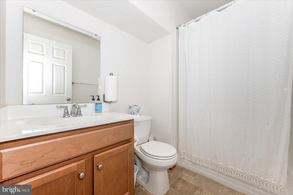 HERNDON CROSSING - Residential