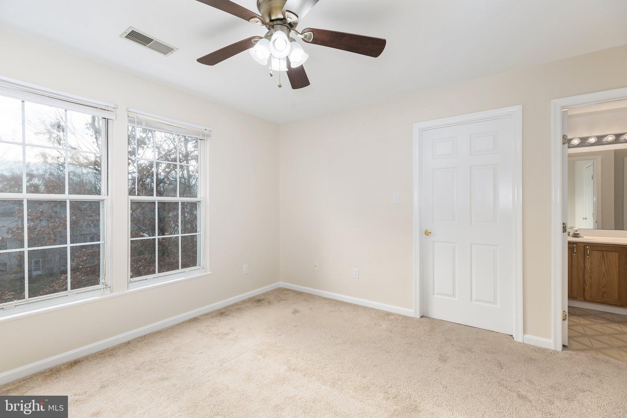 TURNBERRY VILLAGE - Residential Lease