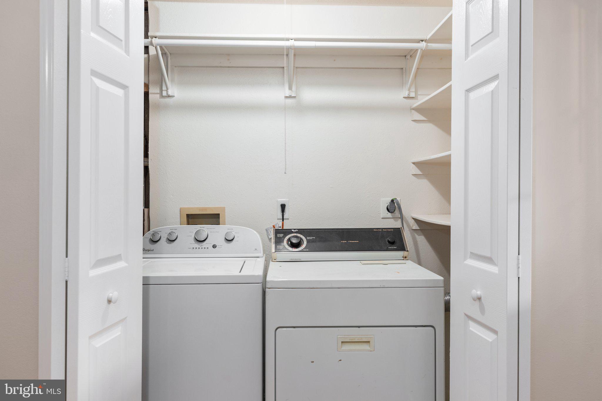 TURNBERRY VILLAGE - Residential Lease