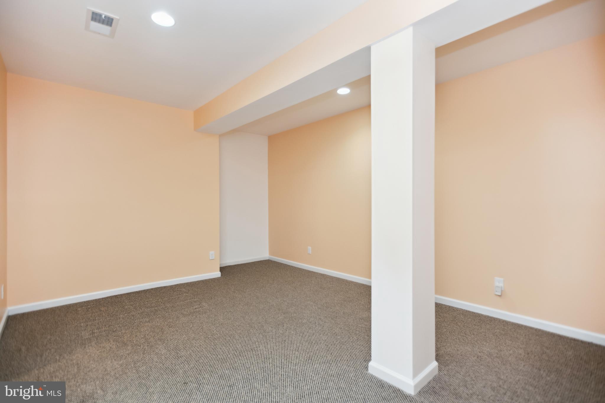 DOMINION VALLEY COUNTRY CLUB - Residential