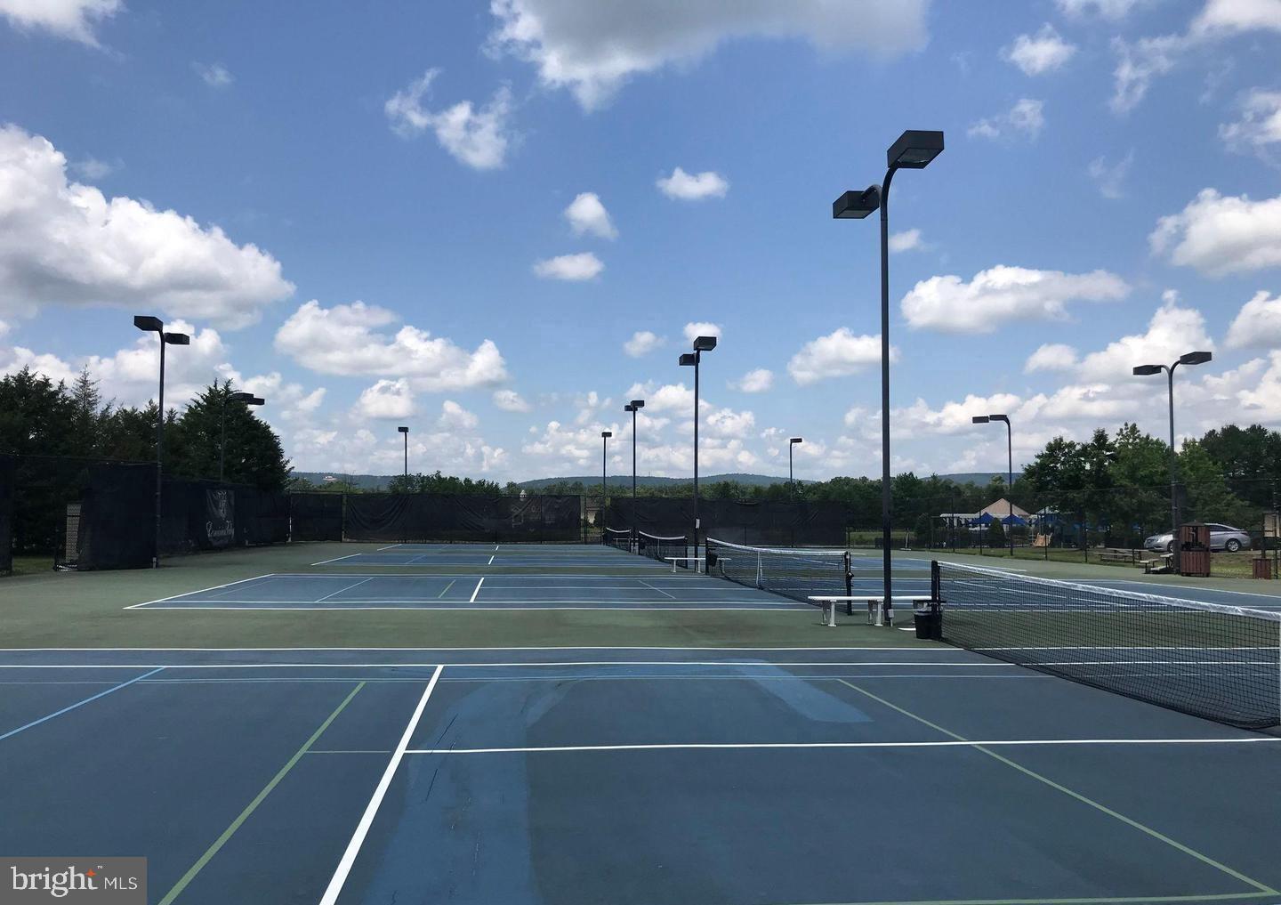 DOMINION VALLEY COUNTRY CLUB - Residential