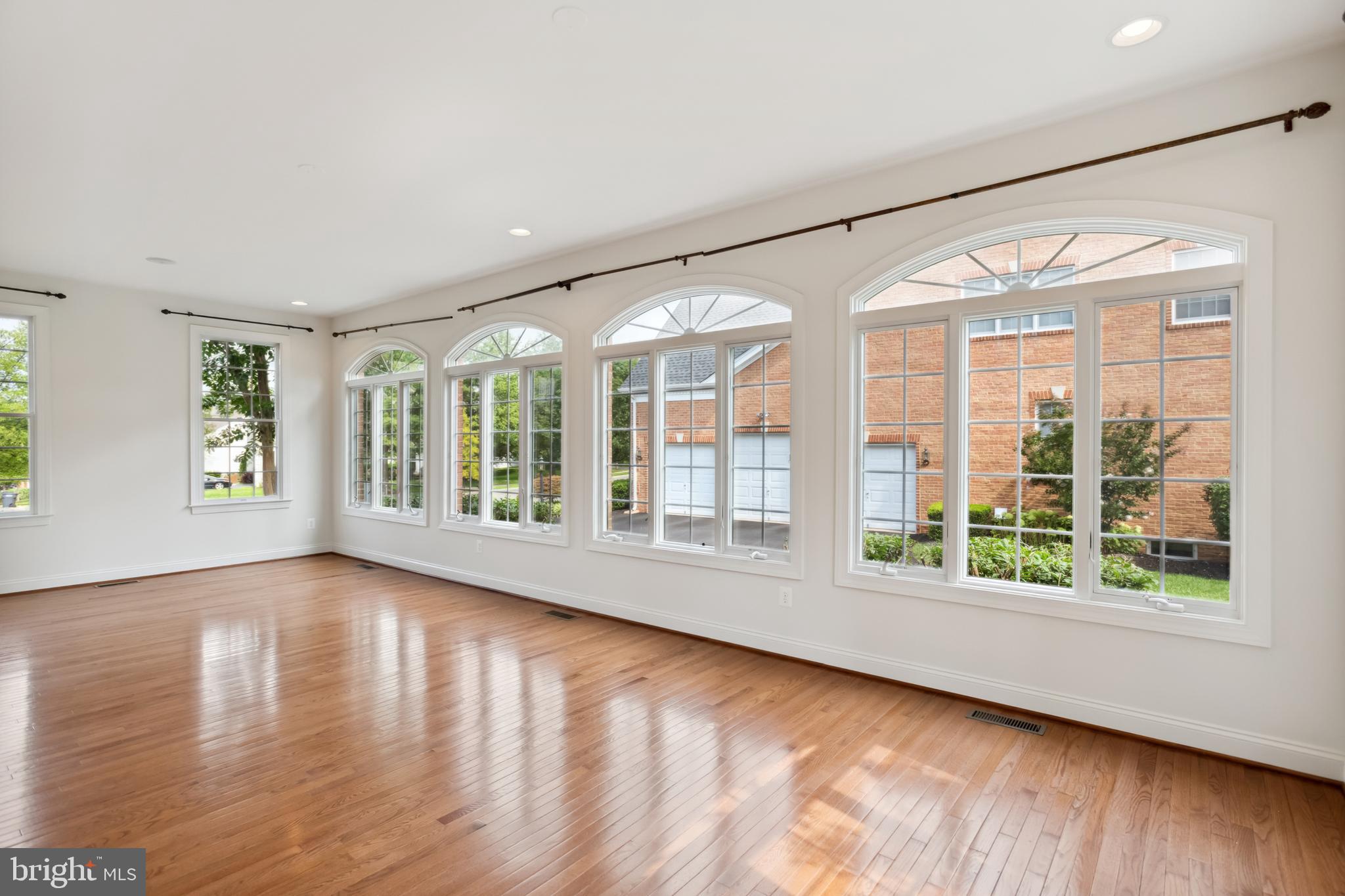 DOMINION VALLEY COUNTRY CLUB - Residential