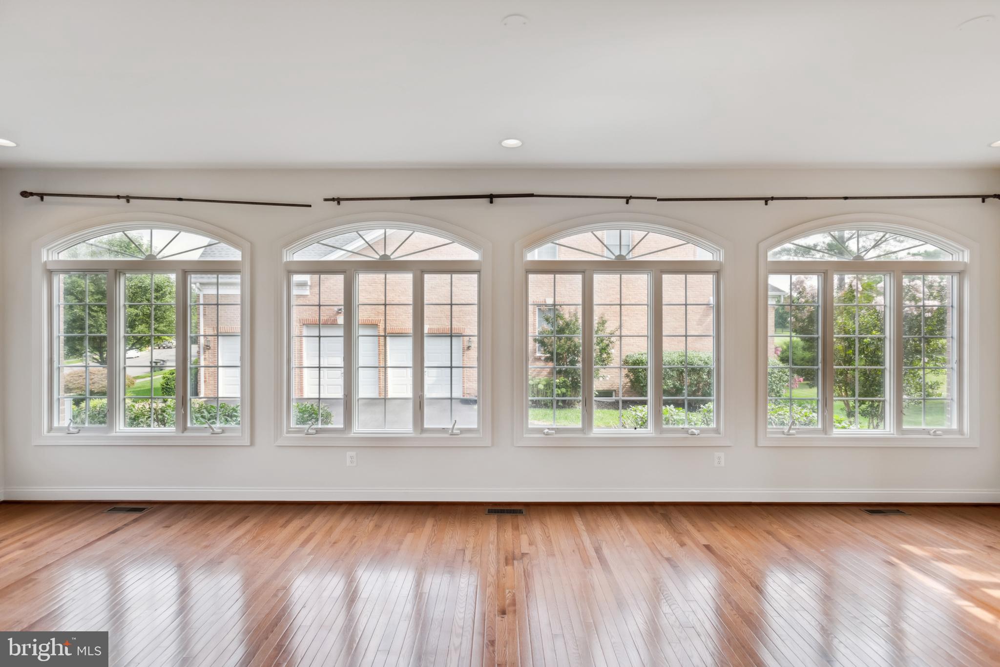 DOMINION VALLEY COUNTRY CLUB - Residential